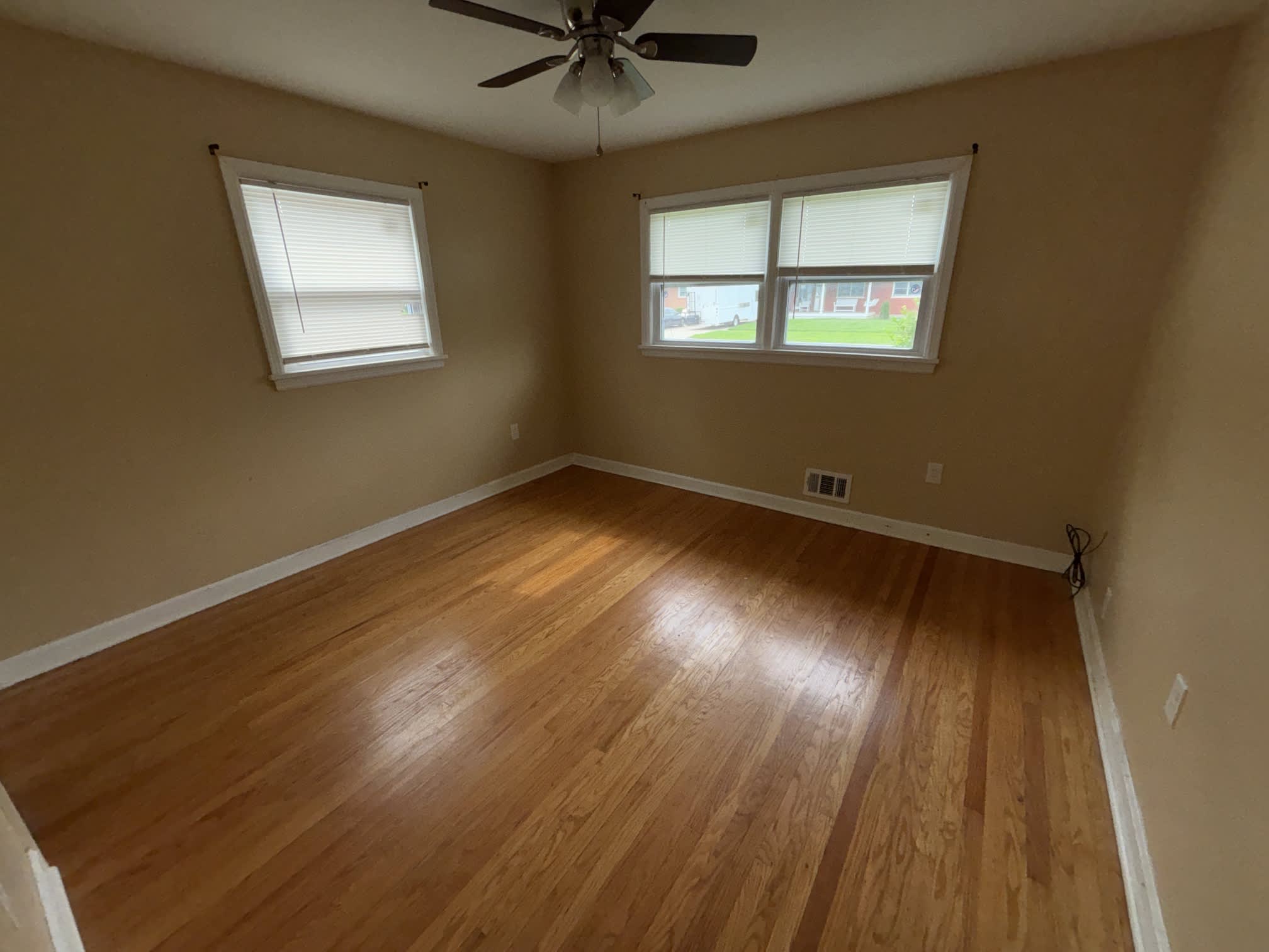 2404 Farnsley Rd photo