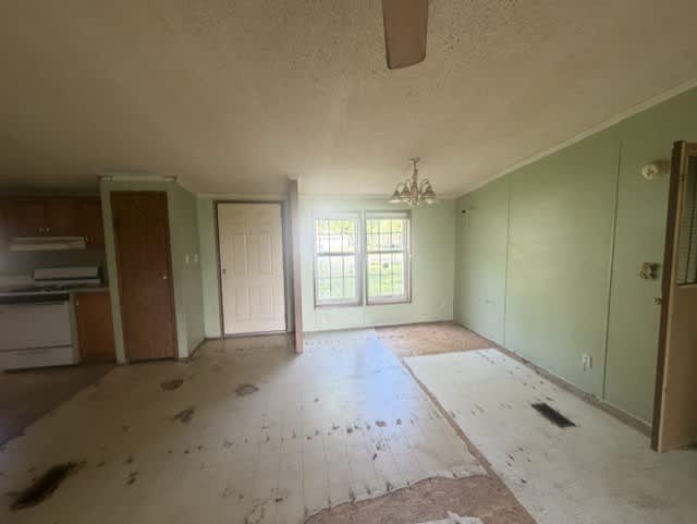 6881 Ne Suburban Dr photo
