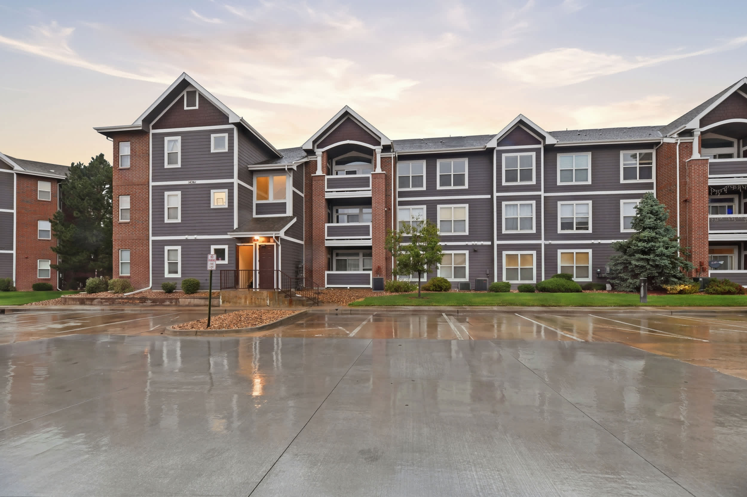 14261 E 1st Dr Unit# 305