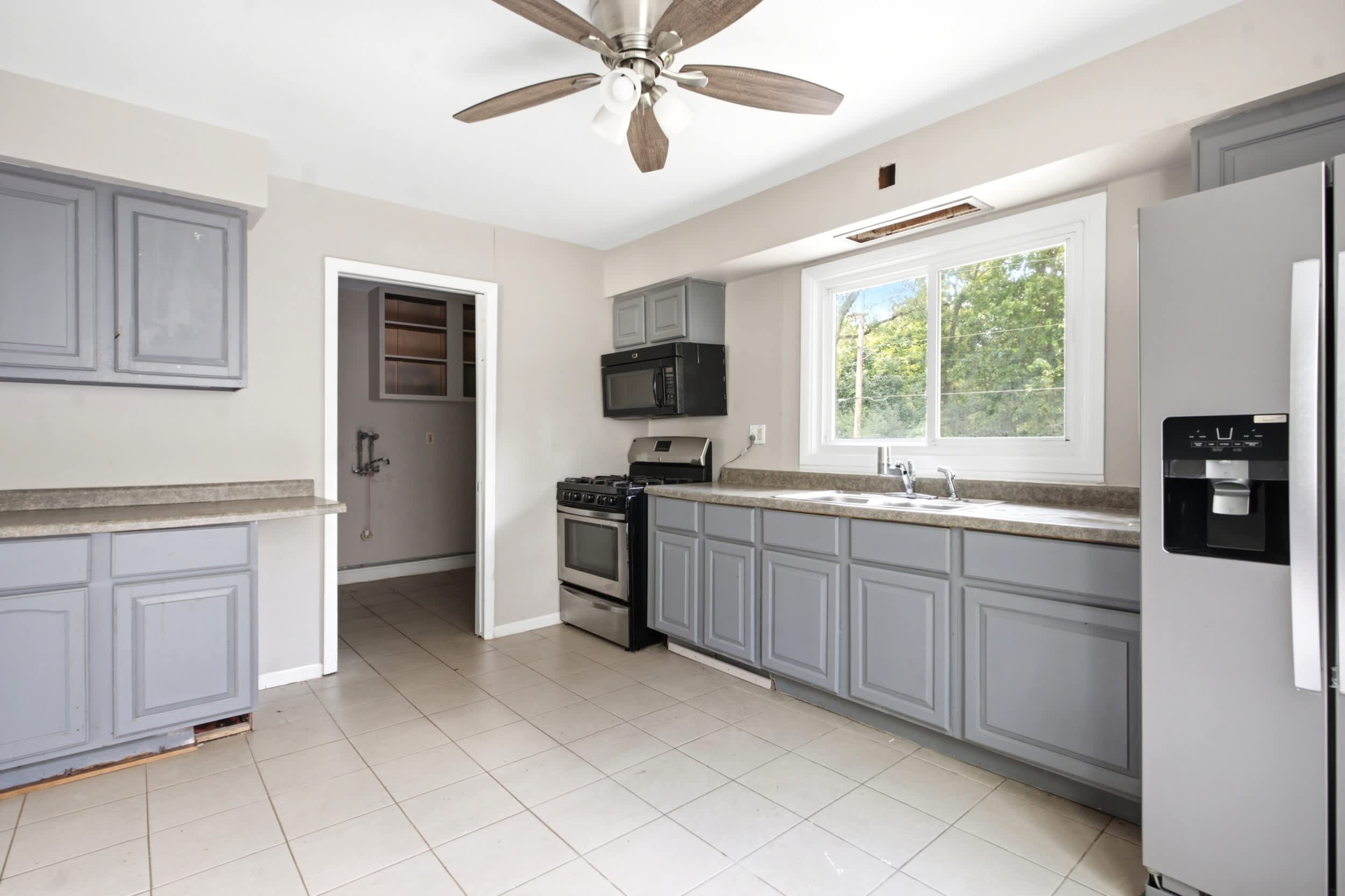 703 Circle Dr photo