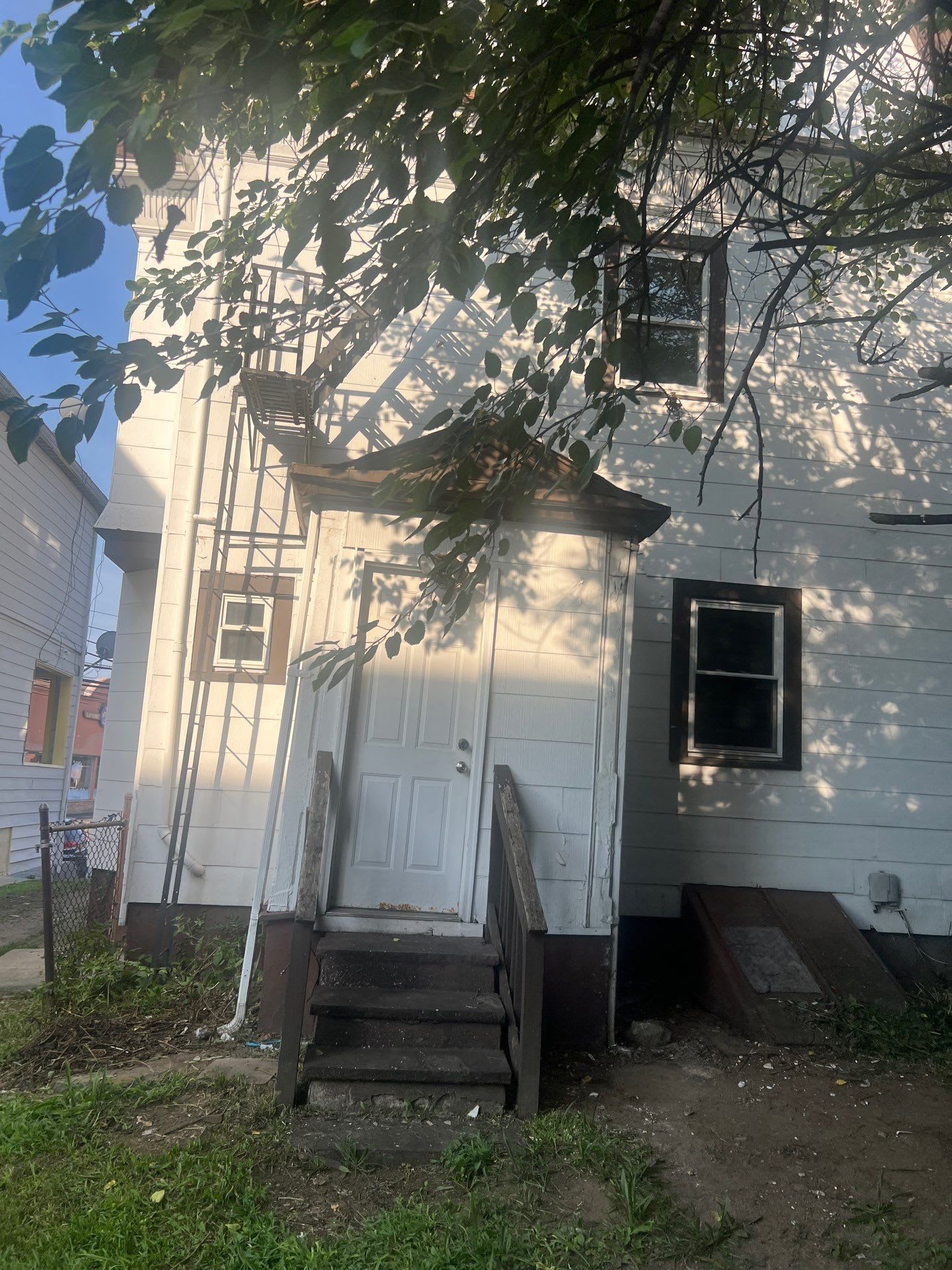 68 Hoover Ave photo