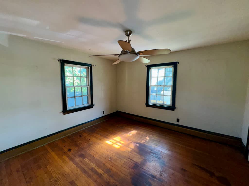 2910 Woodland Ave photo