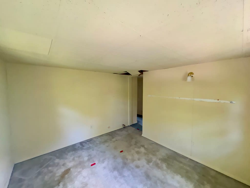 9230 Coleman Ave photo