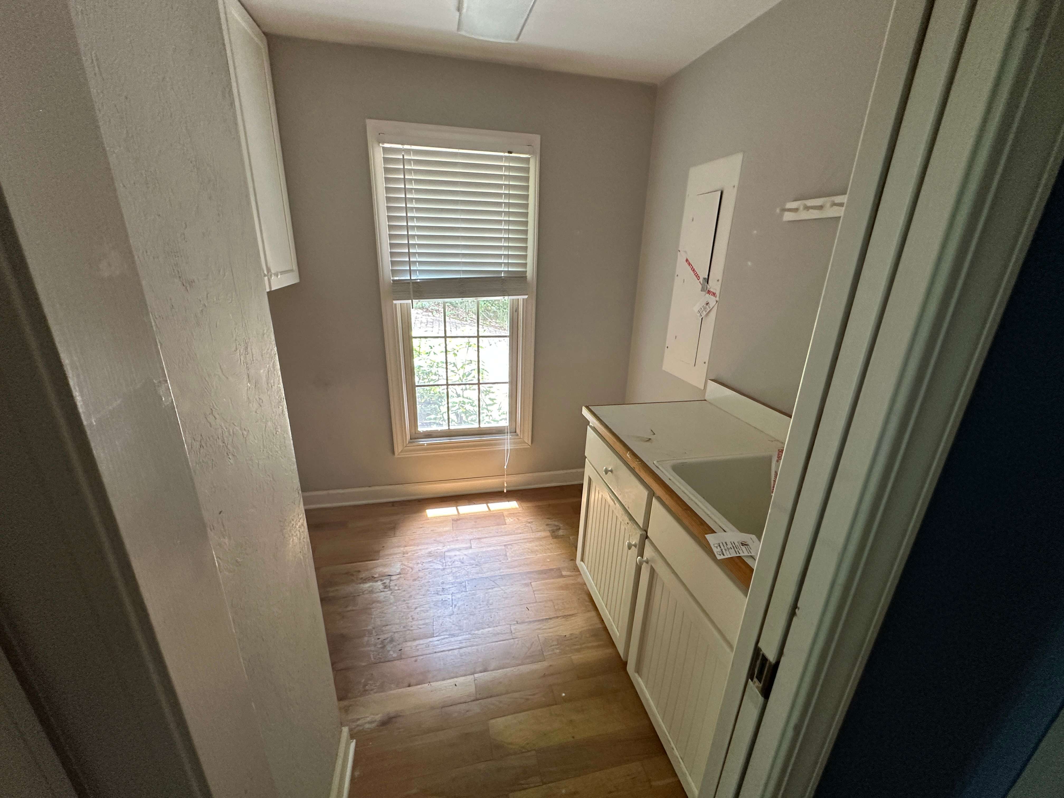 880 W Rochester Dr photo