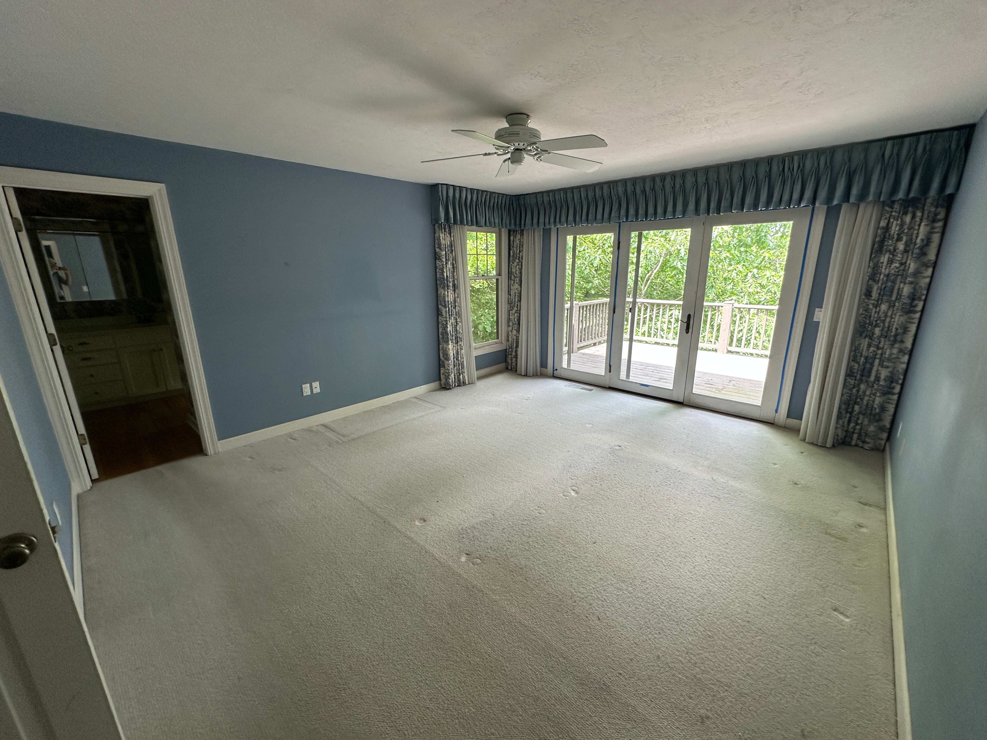 880 W Rochester Dr photo