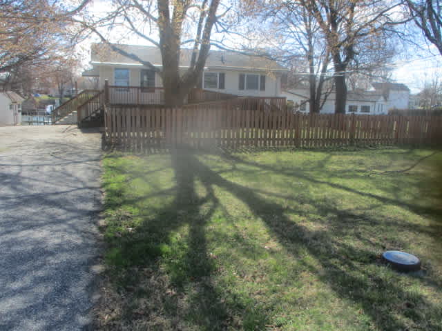 Photograph of 229 Saint Marys Rd, Baltimore, MD 21221