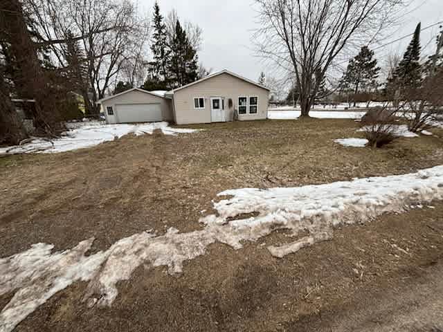Photograph of 120 Center Ave. East, Mcgregor, MN 55760