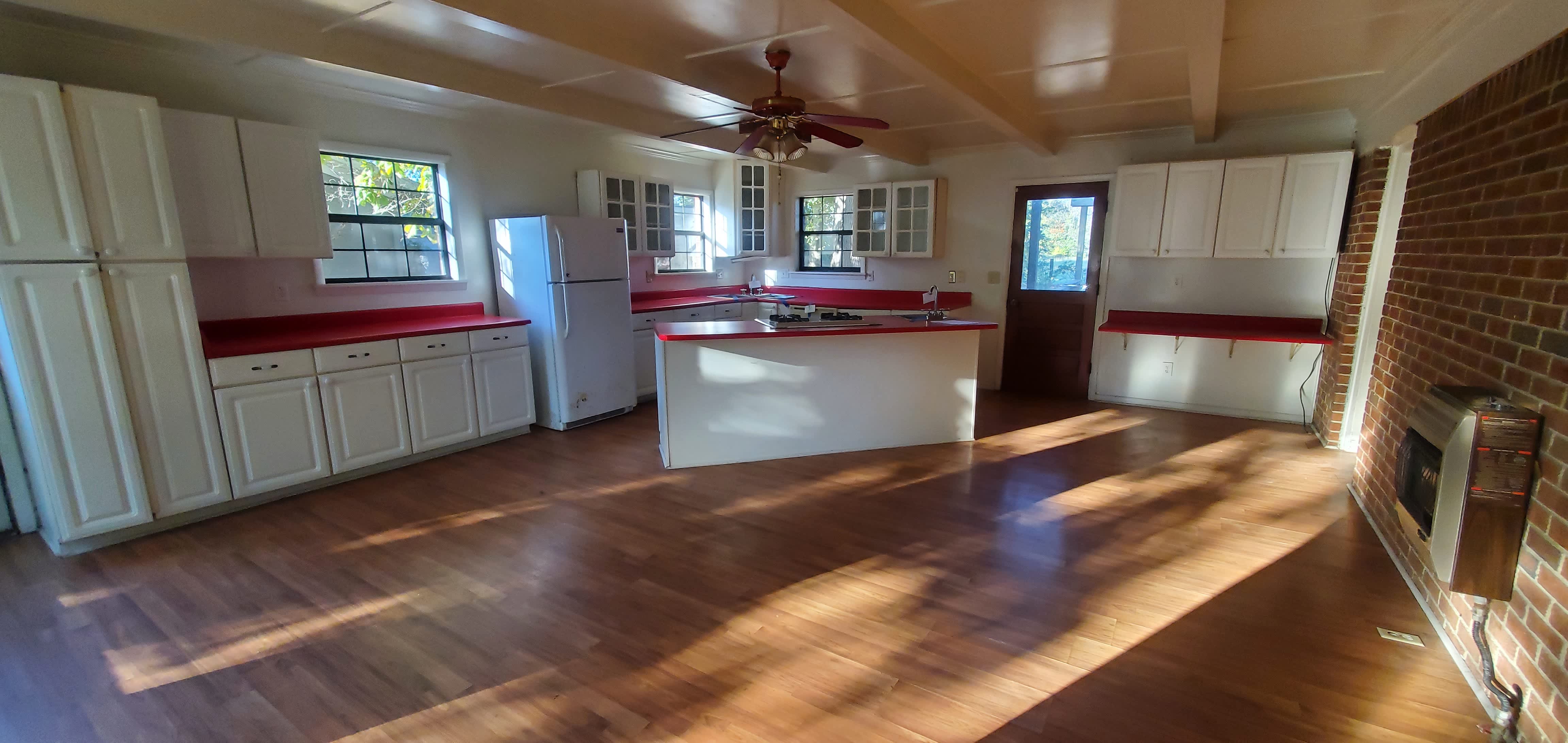 1907 Morningside Dr NW photo