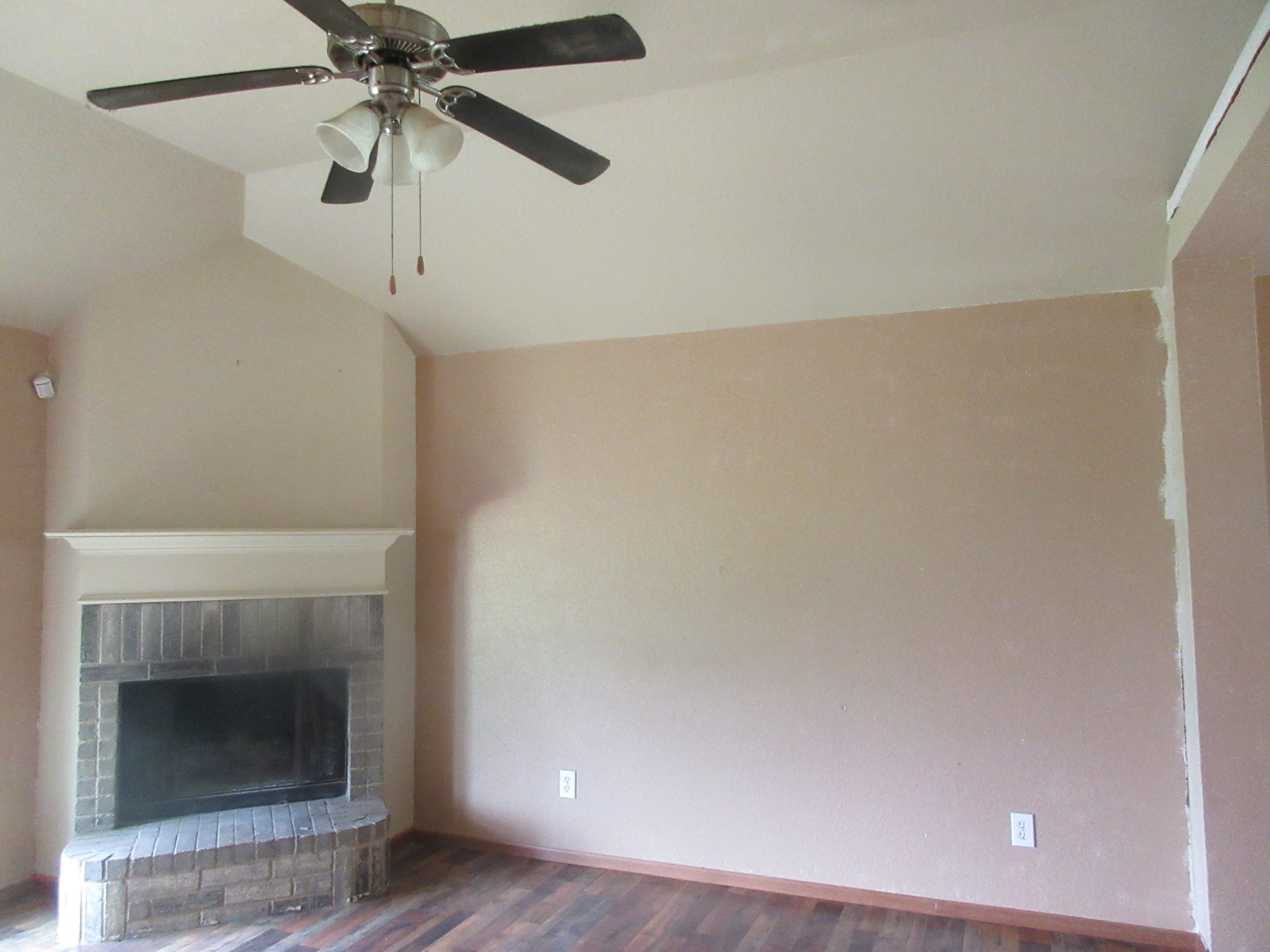 1100 Manhassett Ct photo