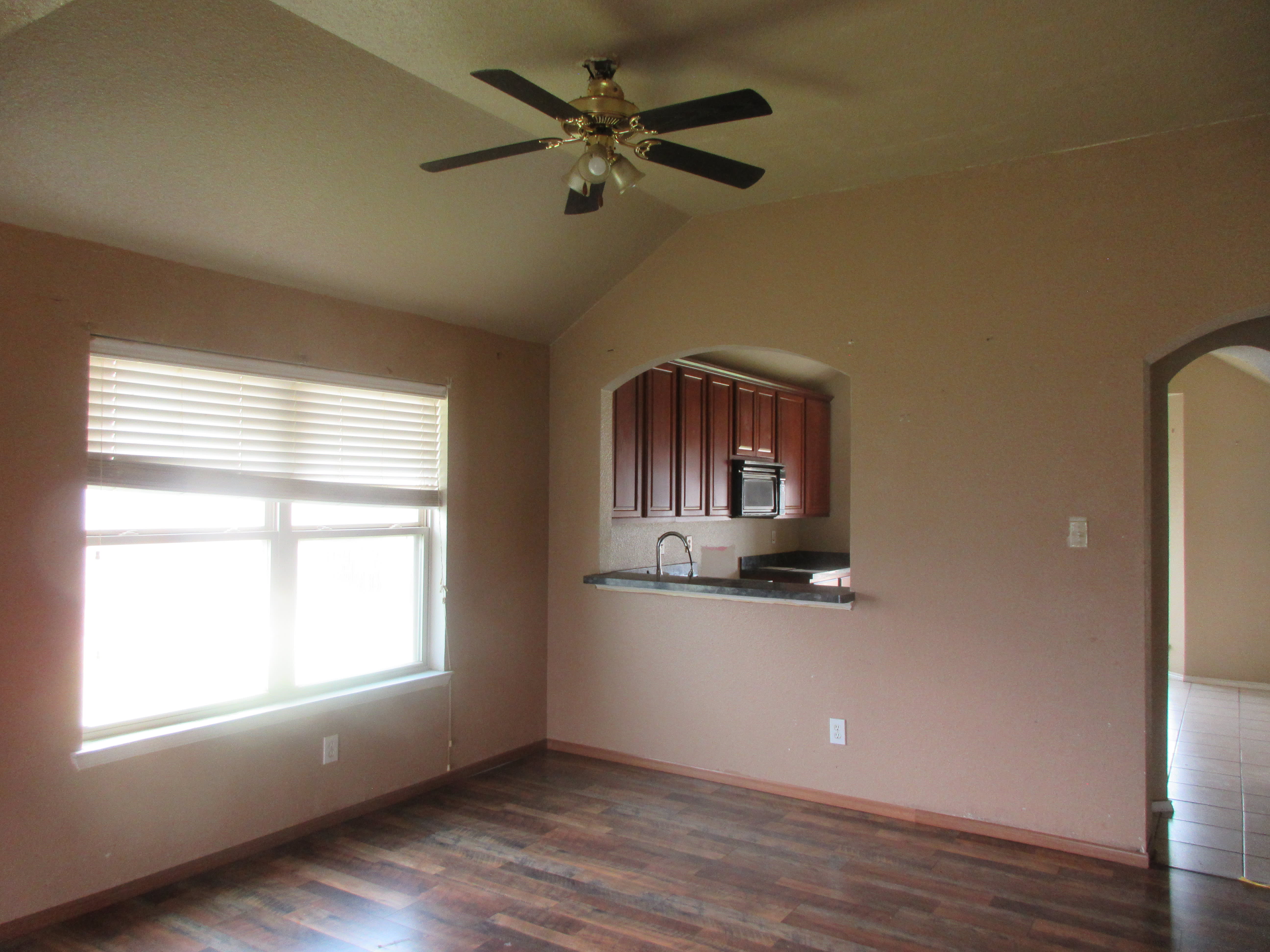 1100 Manhassett Ct photo