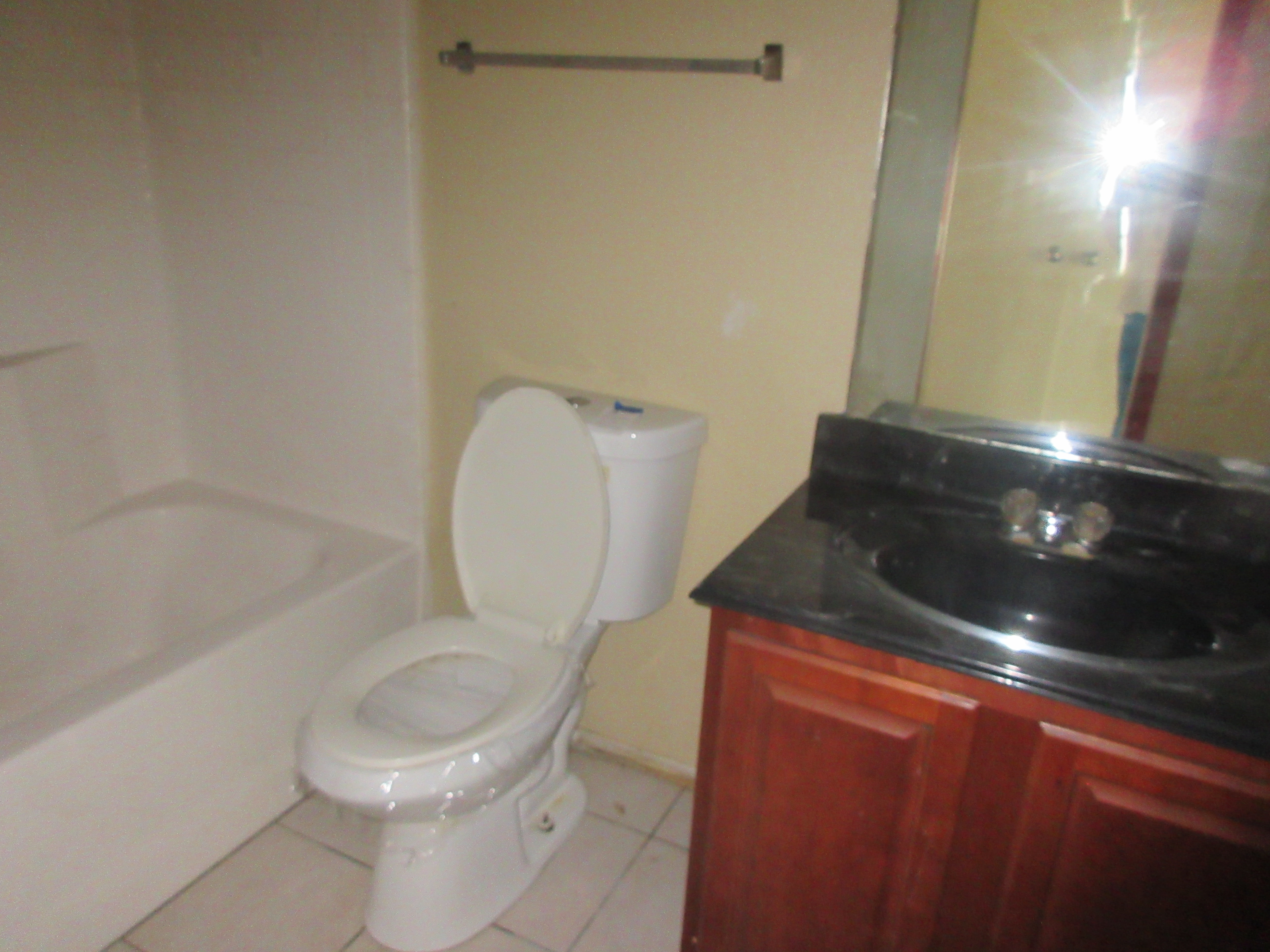 1100 Manhassett Ct photo