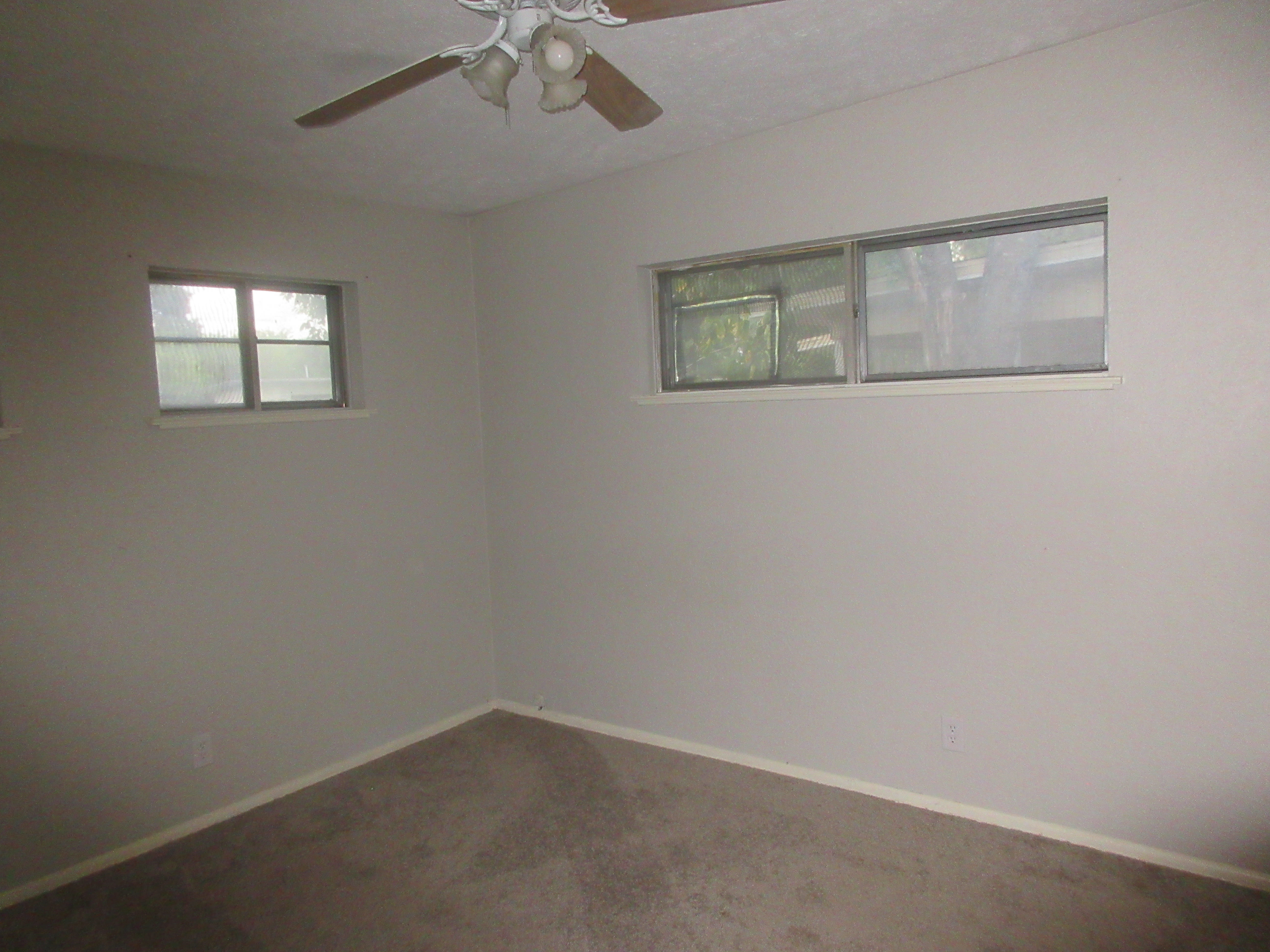 4904 Virgil St photo
