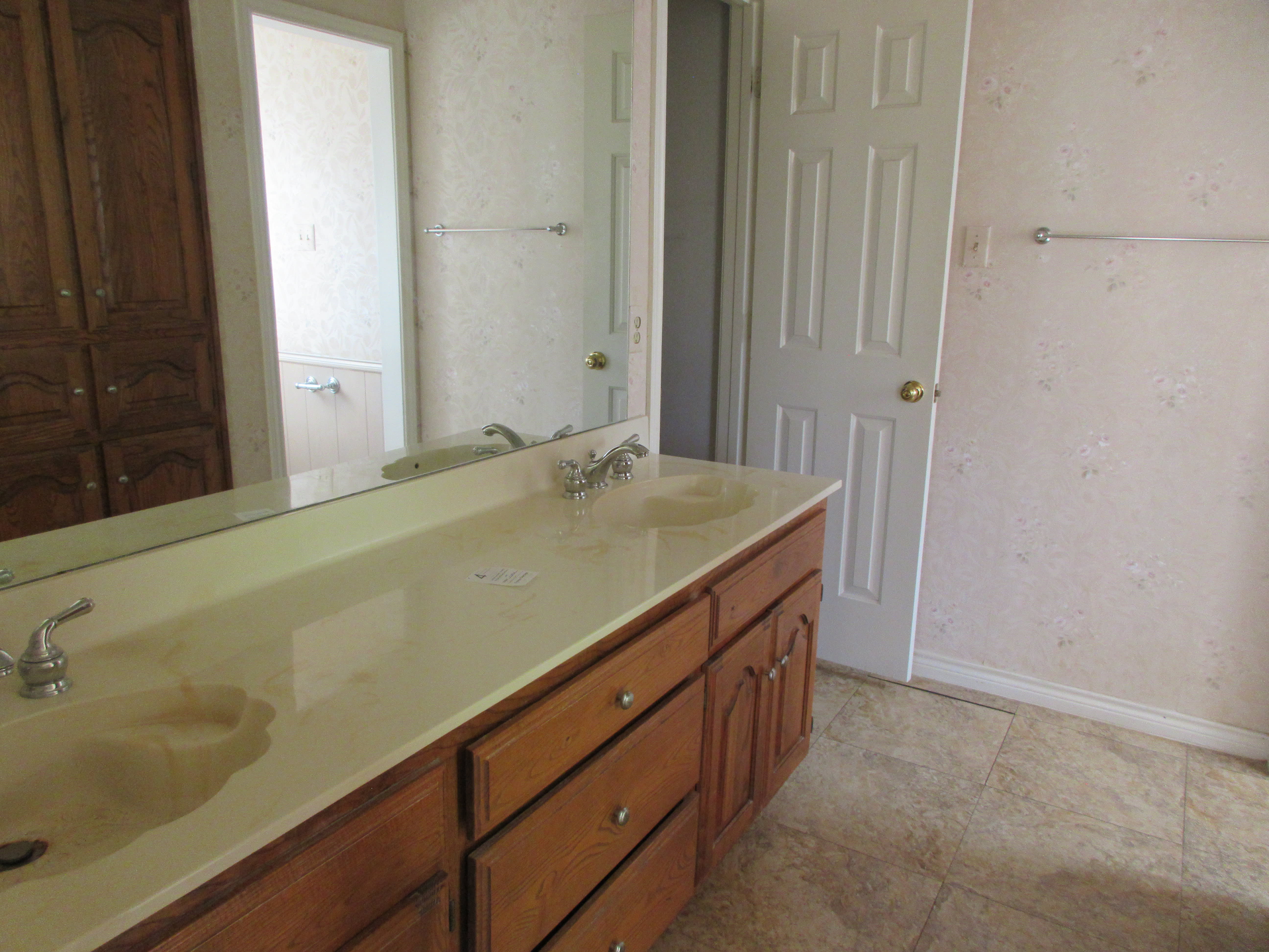 1823 Green Tree Ln photo