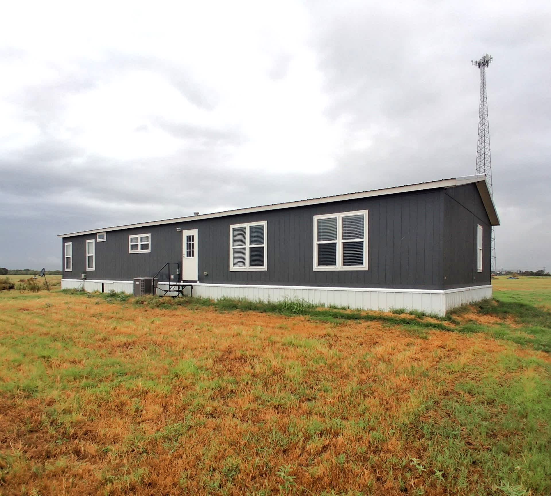 280 Private Road 5177 photo