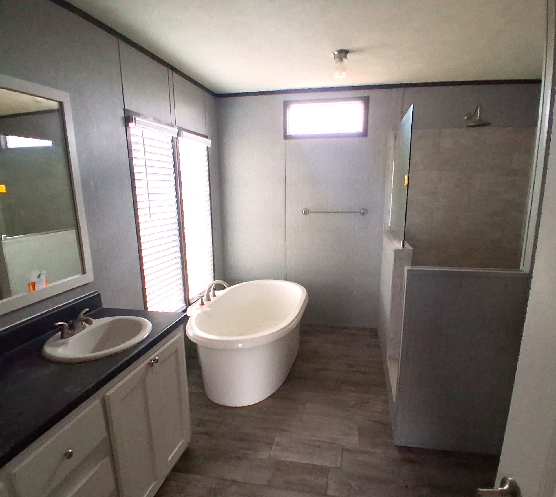 280 Private Road 5177 photo