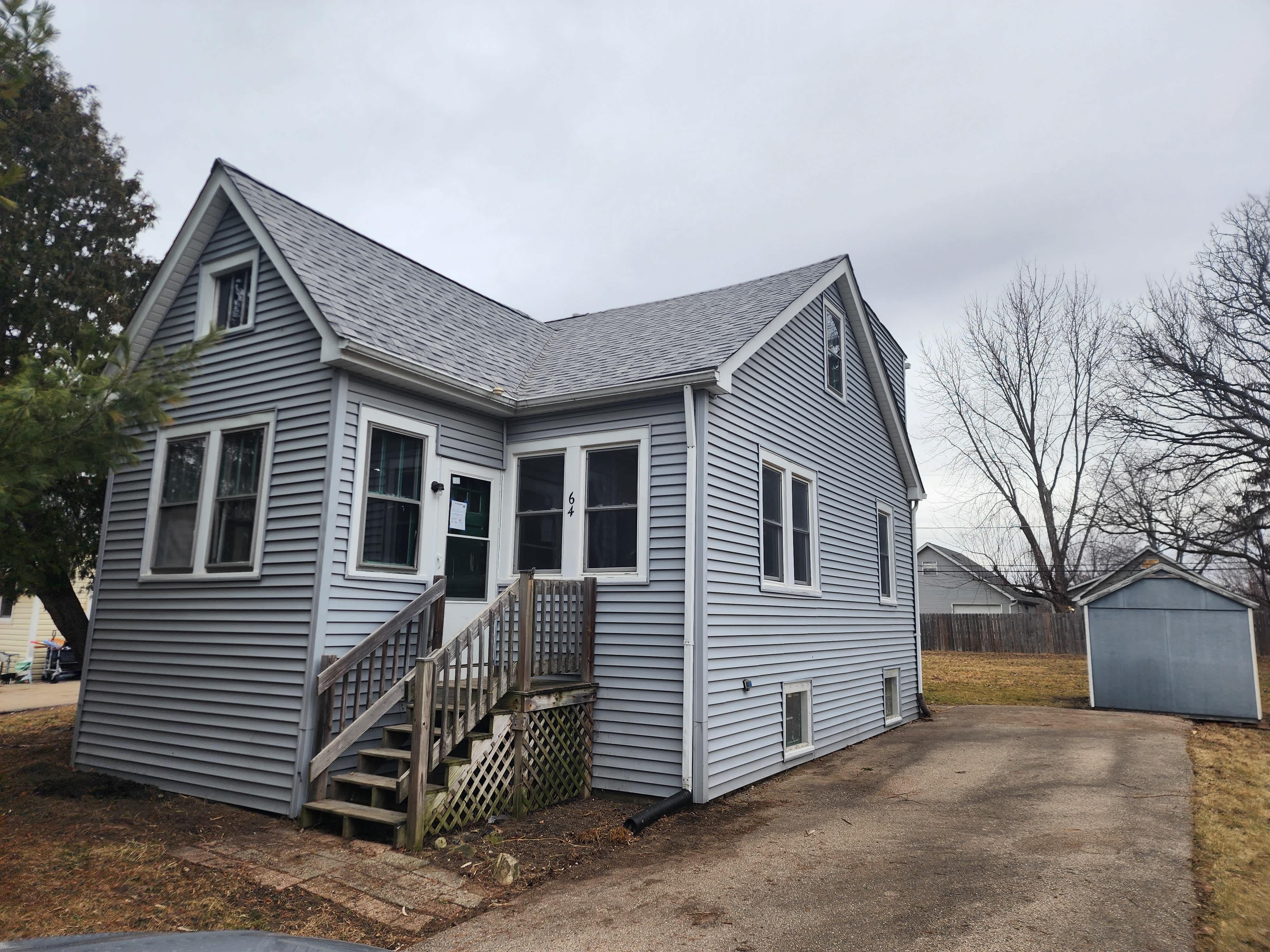 Photograph of 64 E Lake Park Ave, Round Lake Beach, IL 60073