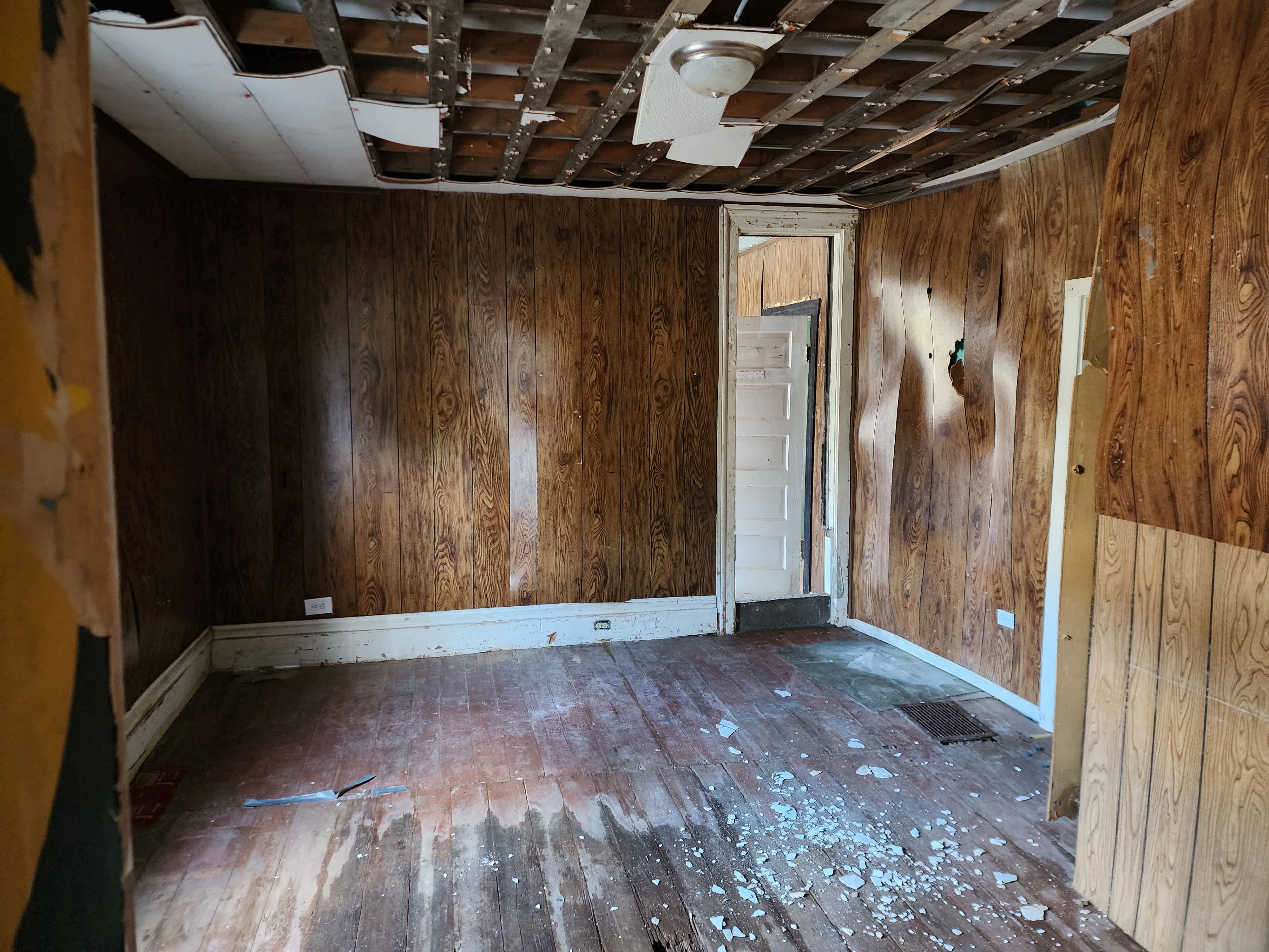 814 Clarke Ave photo