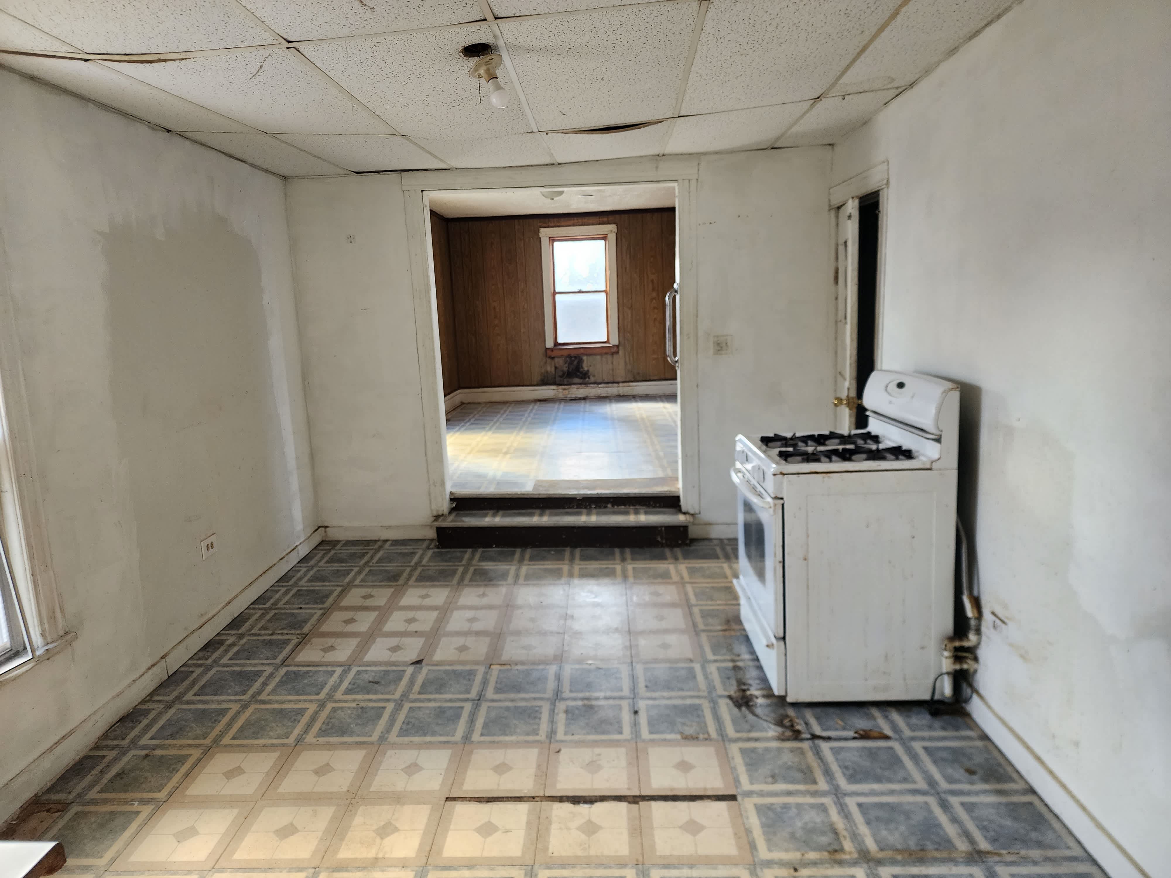 814 Clarke Ave photo
