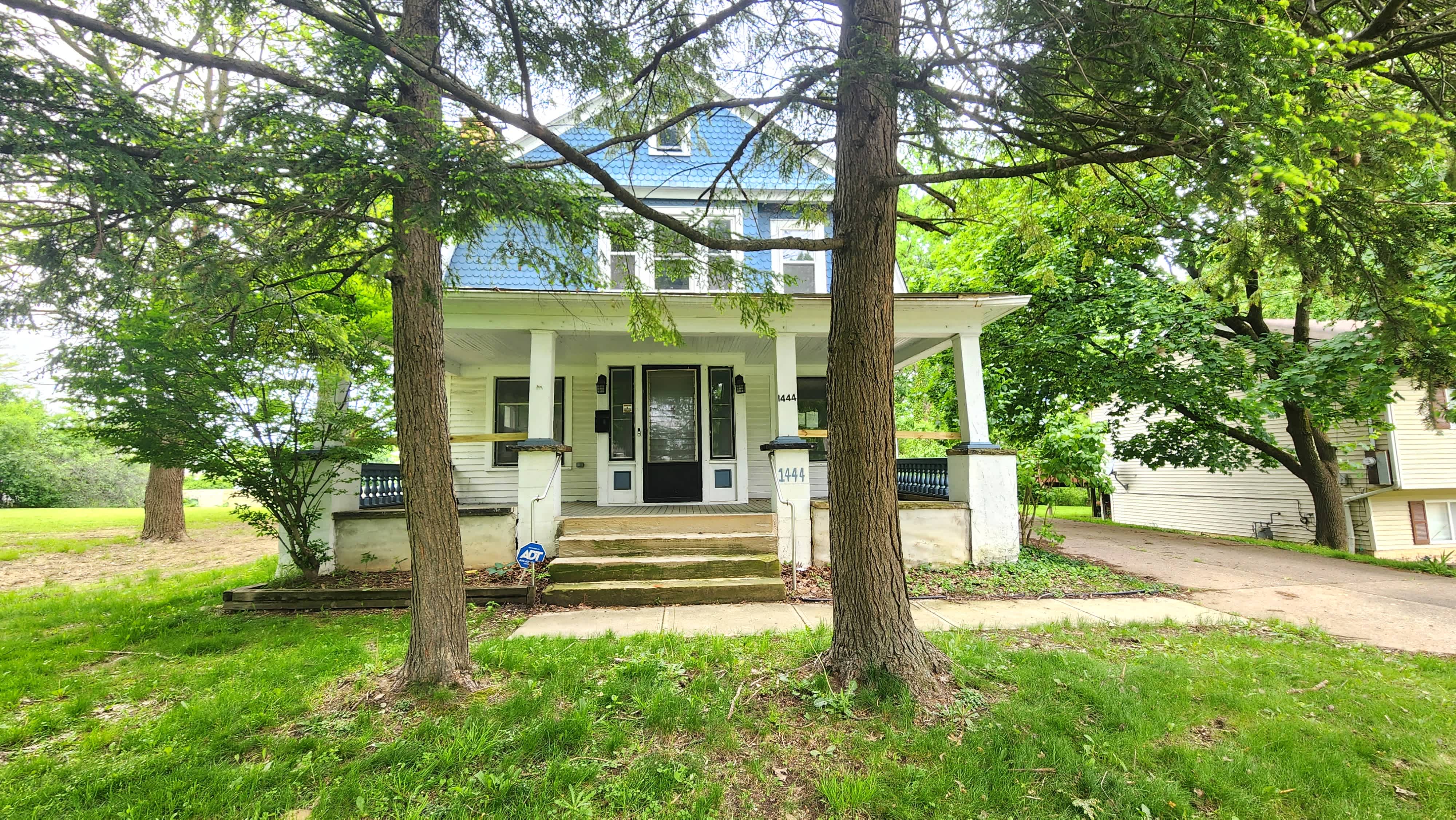 1444 Dill Rd photo