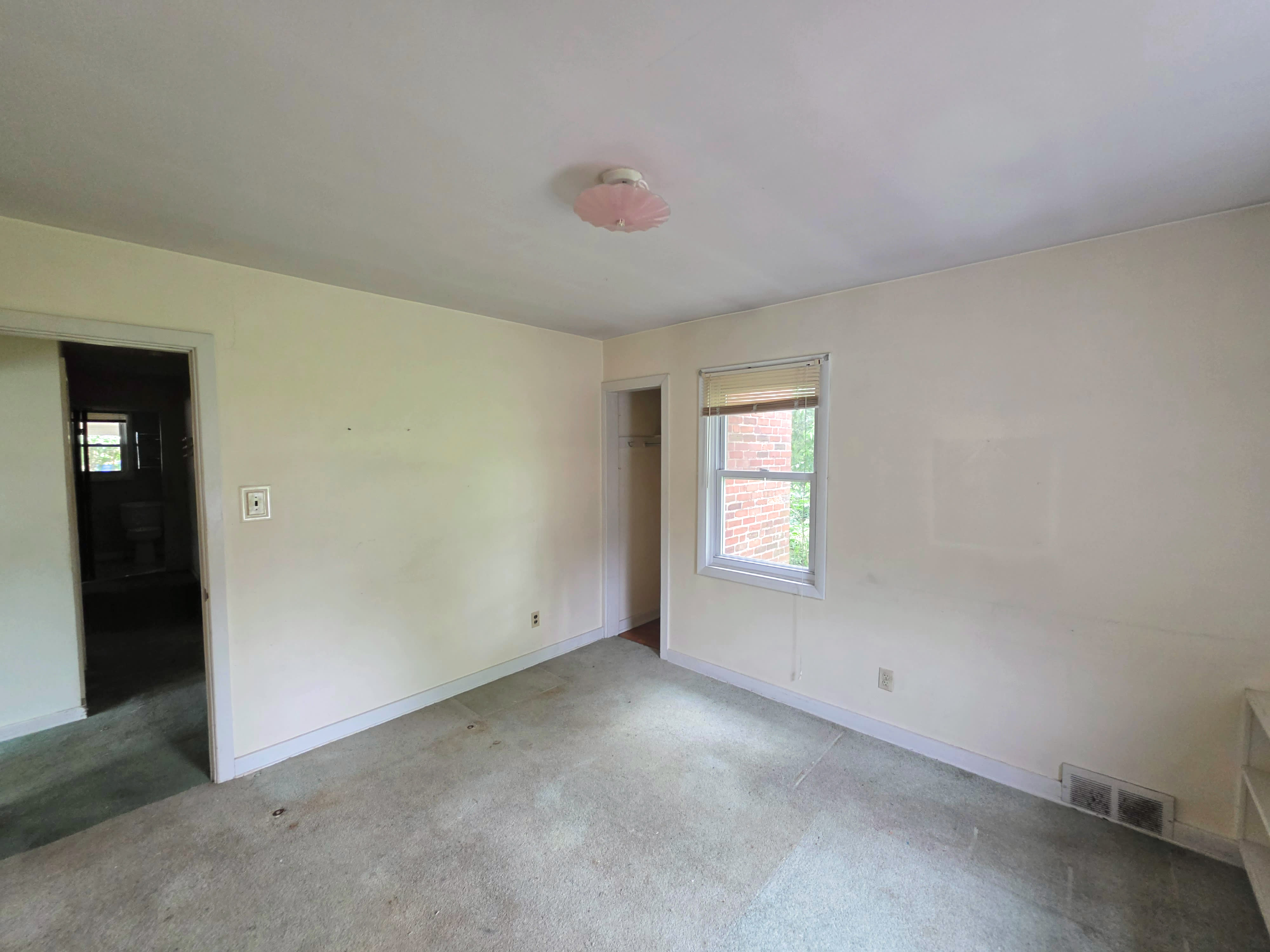 401 Haldeman Blvd photo