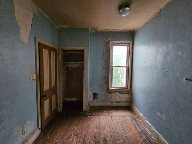 2310 N Gratz St photo