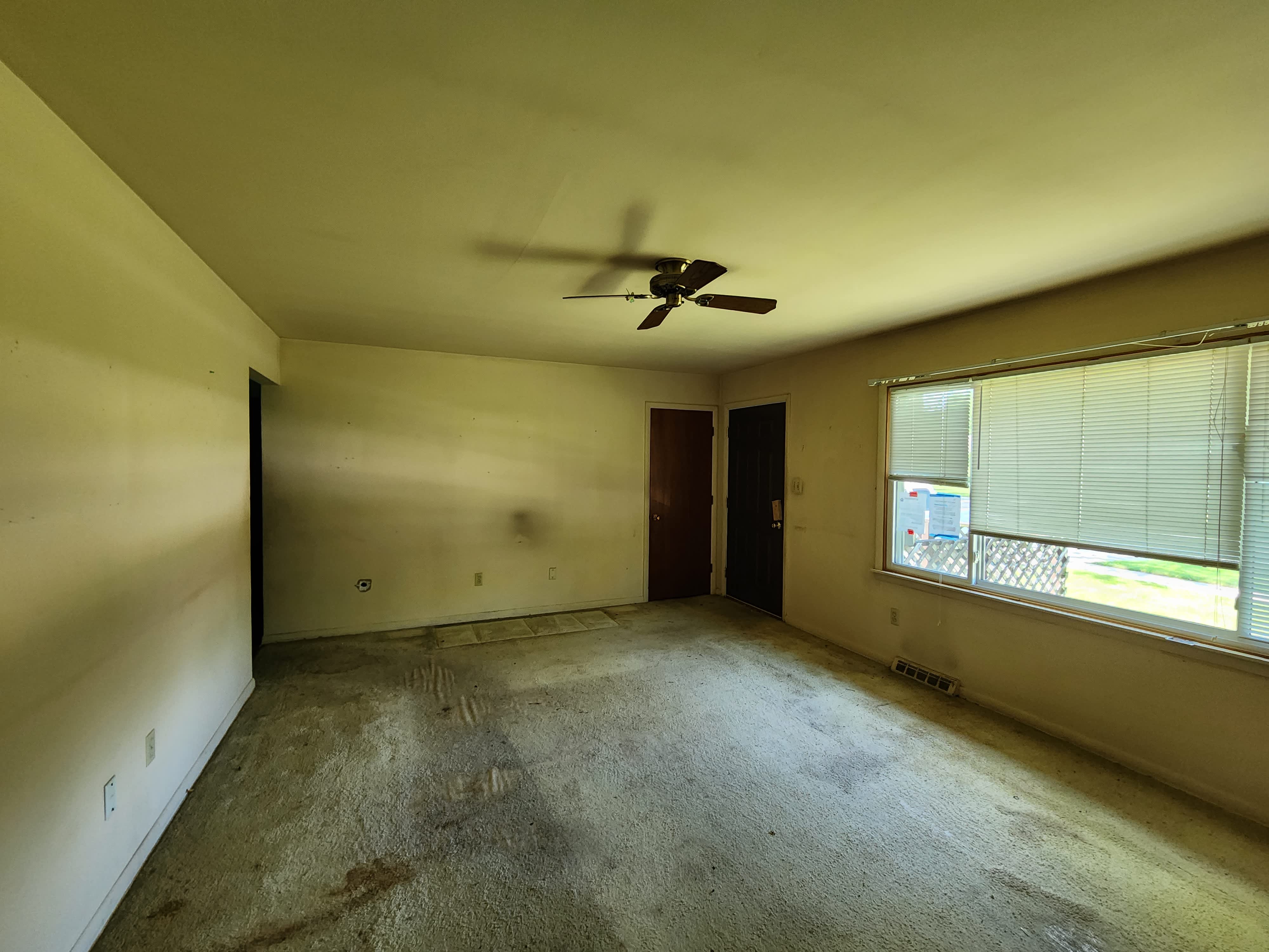 633 N Glenwood Ave photo