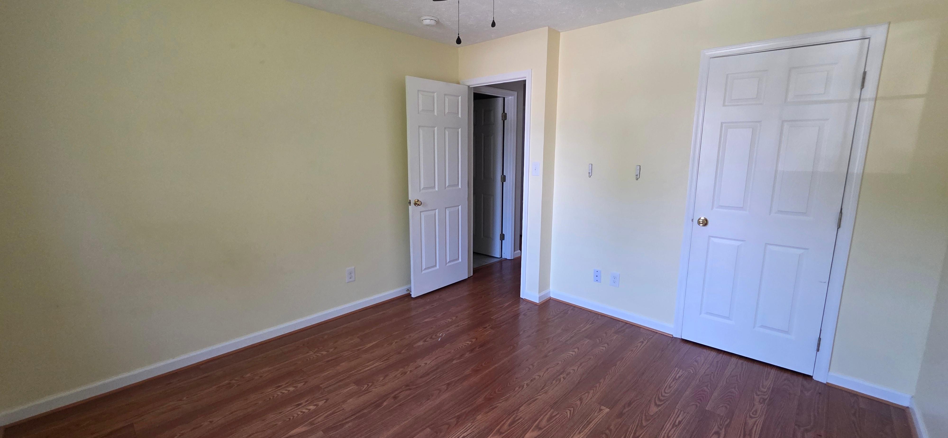 983 Meadow Court photo