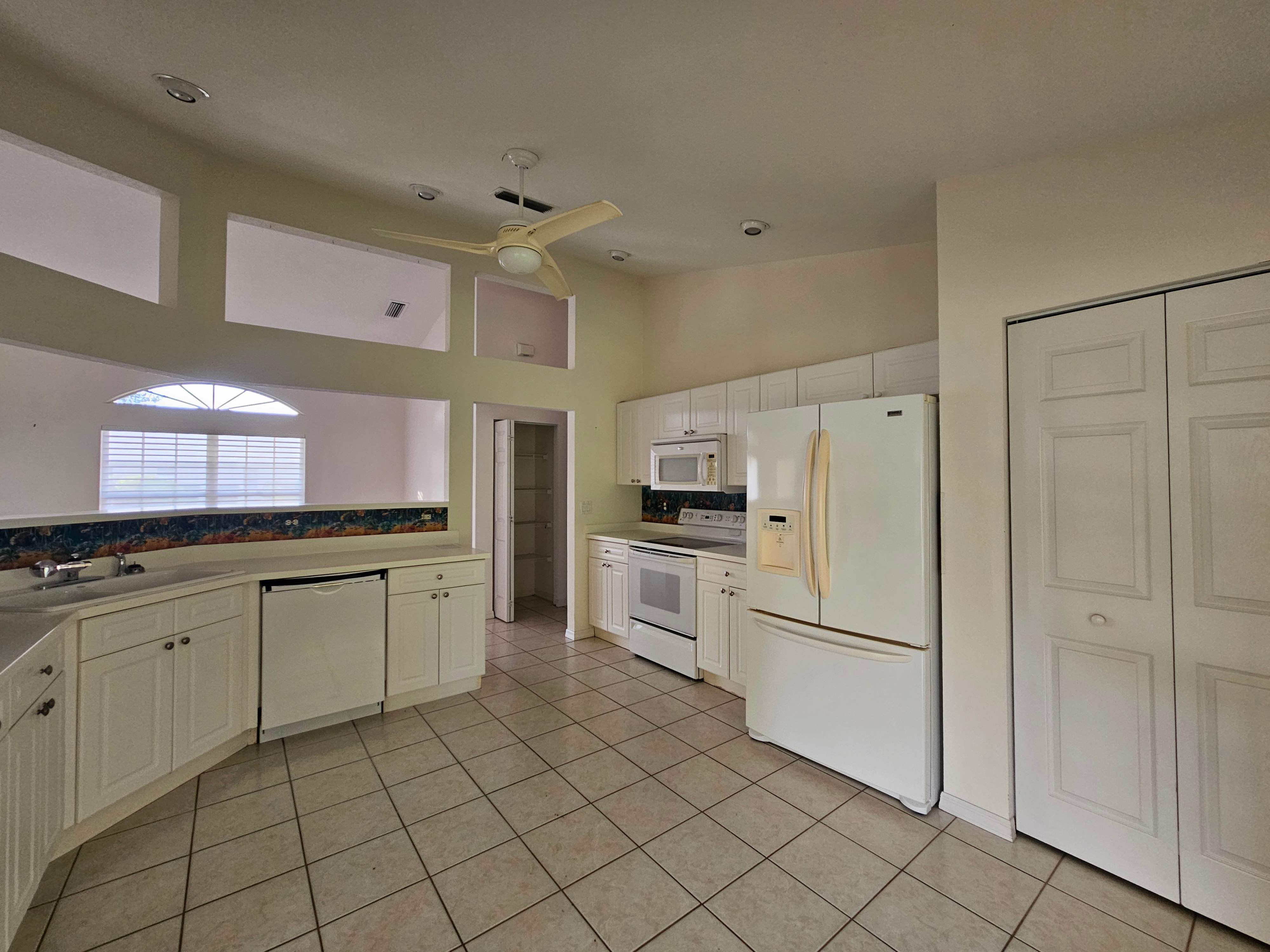 6628 Deering Cir photo