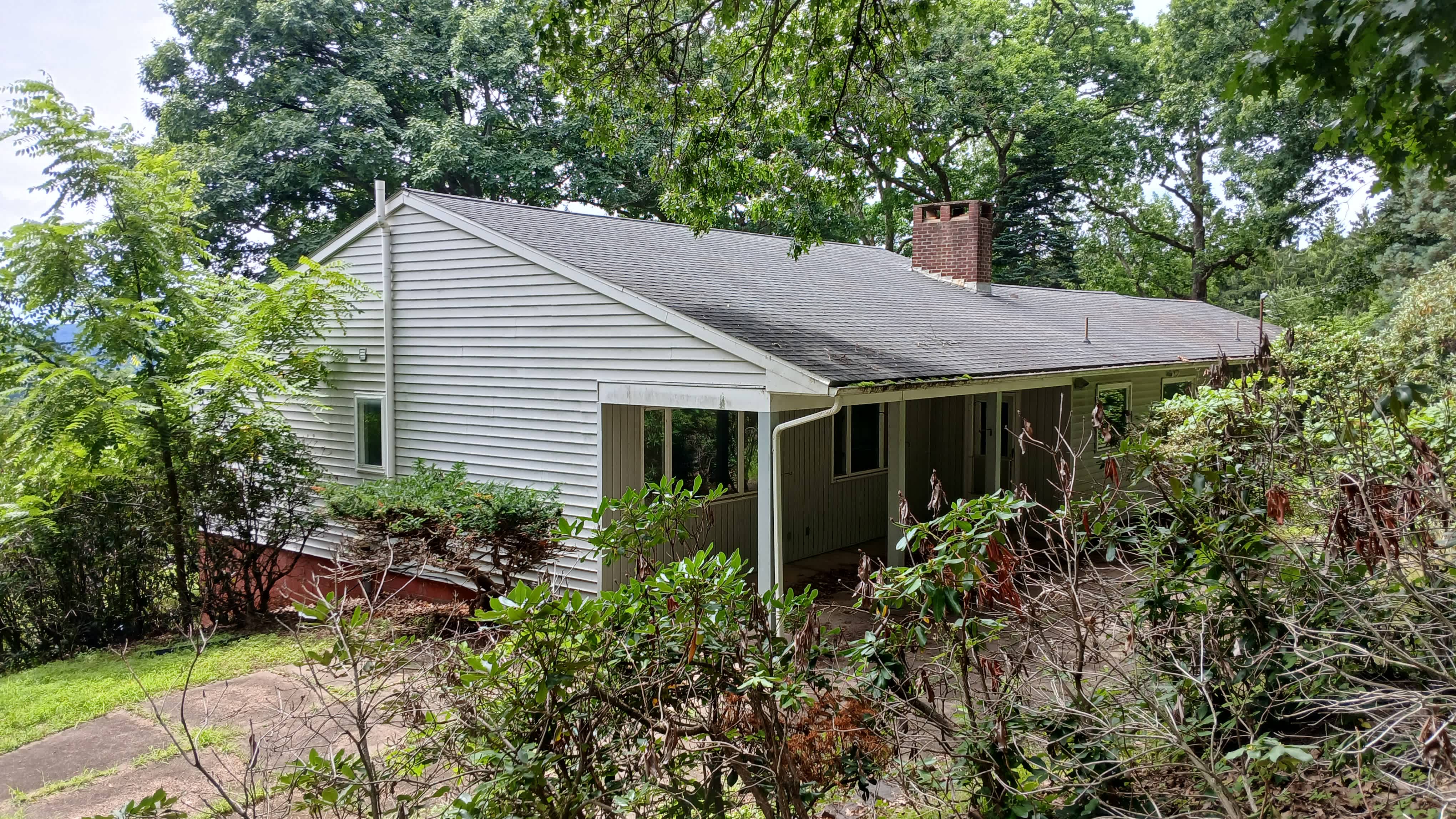 899 Red Ln Fka 1303 Red Ln photo