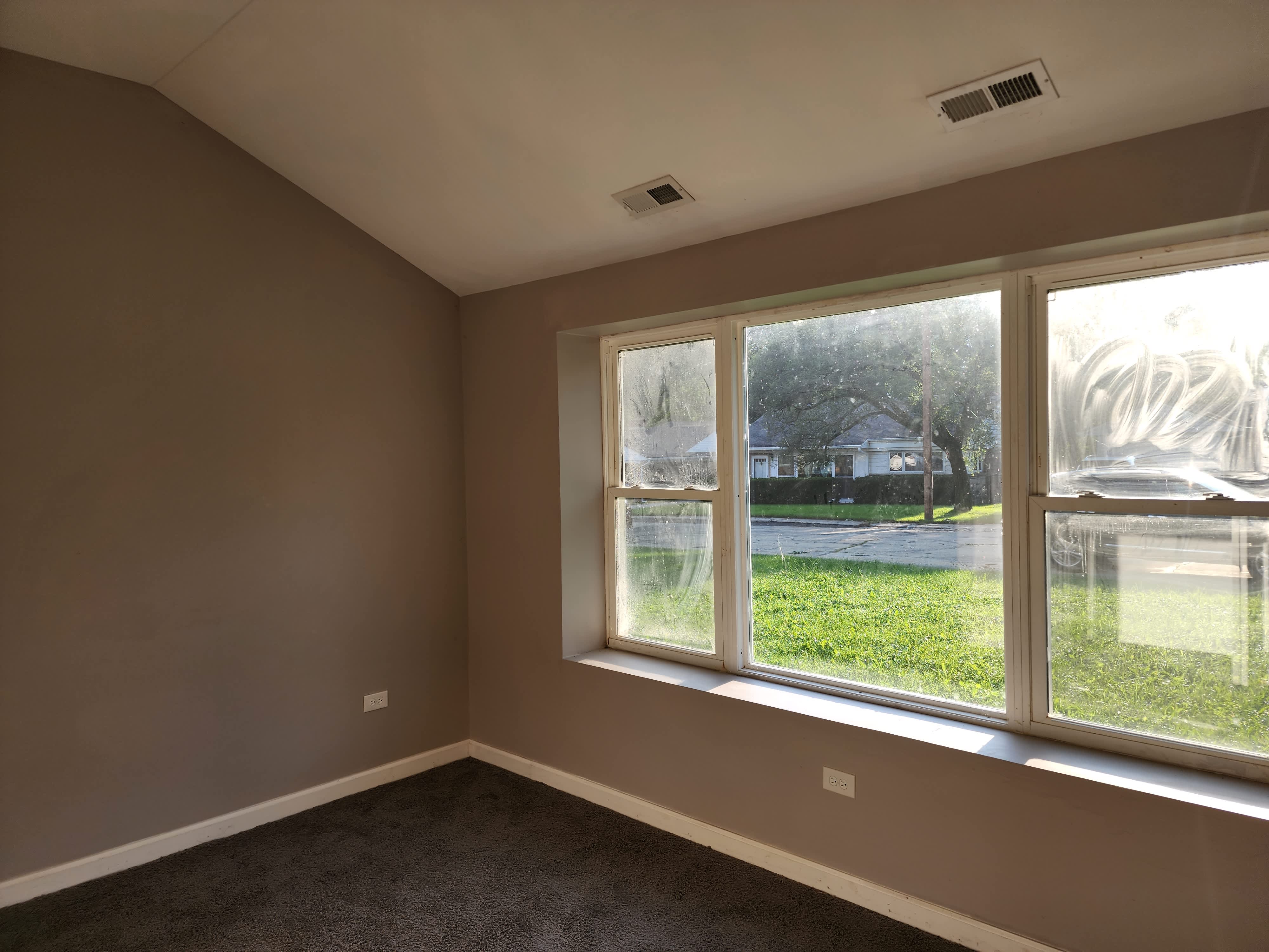 315 Nokomis St photo