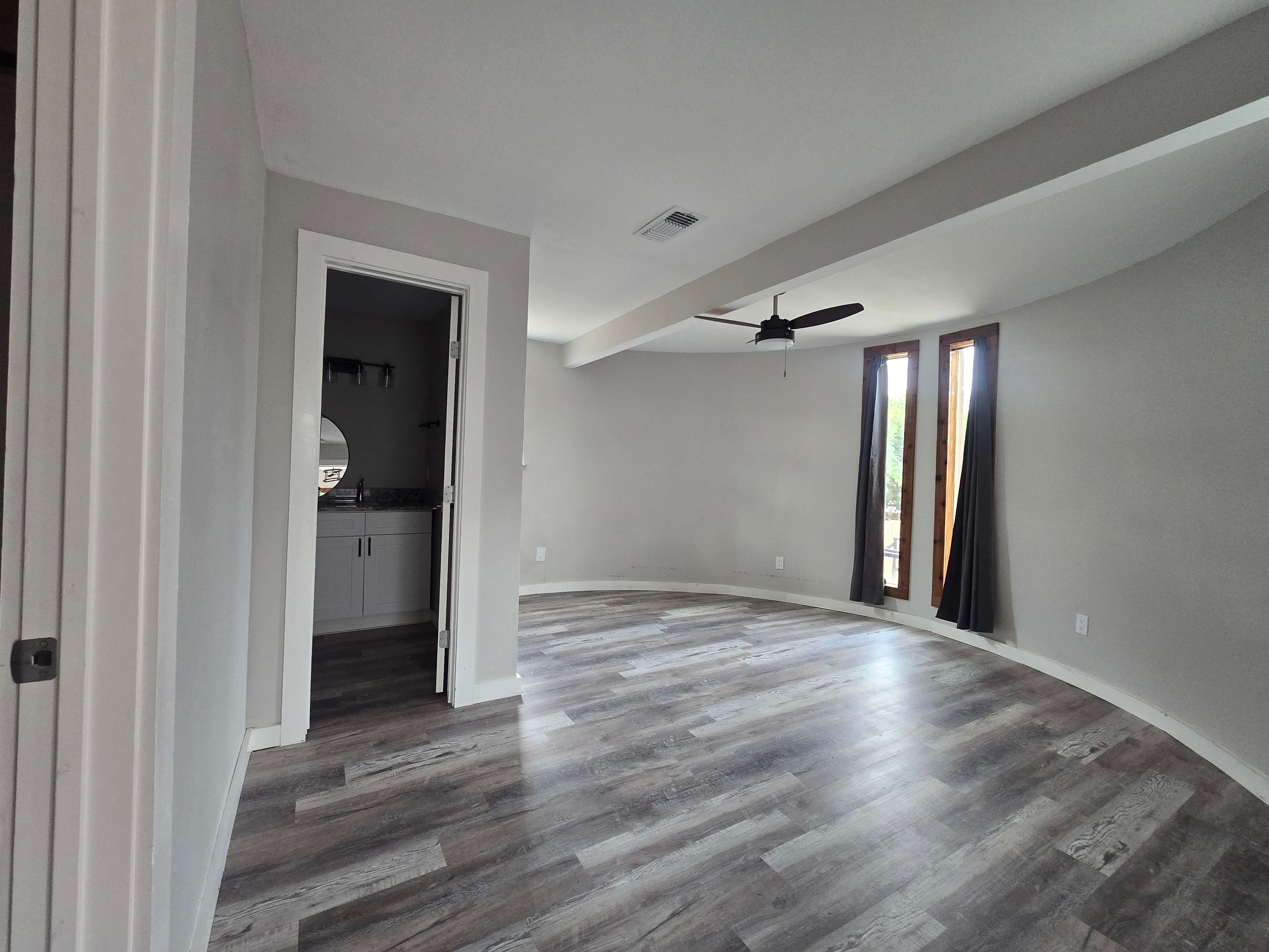 507 S Ostrom Ave photo