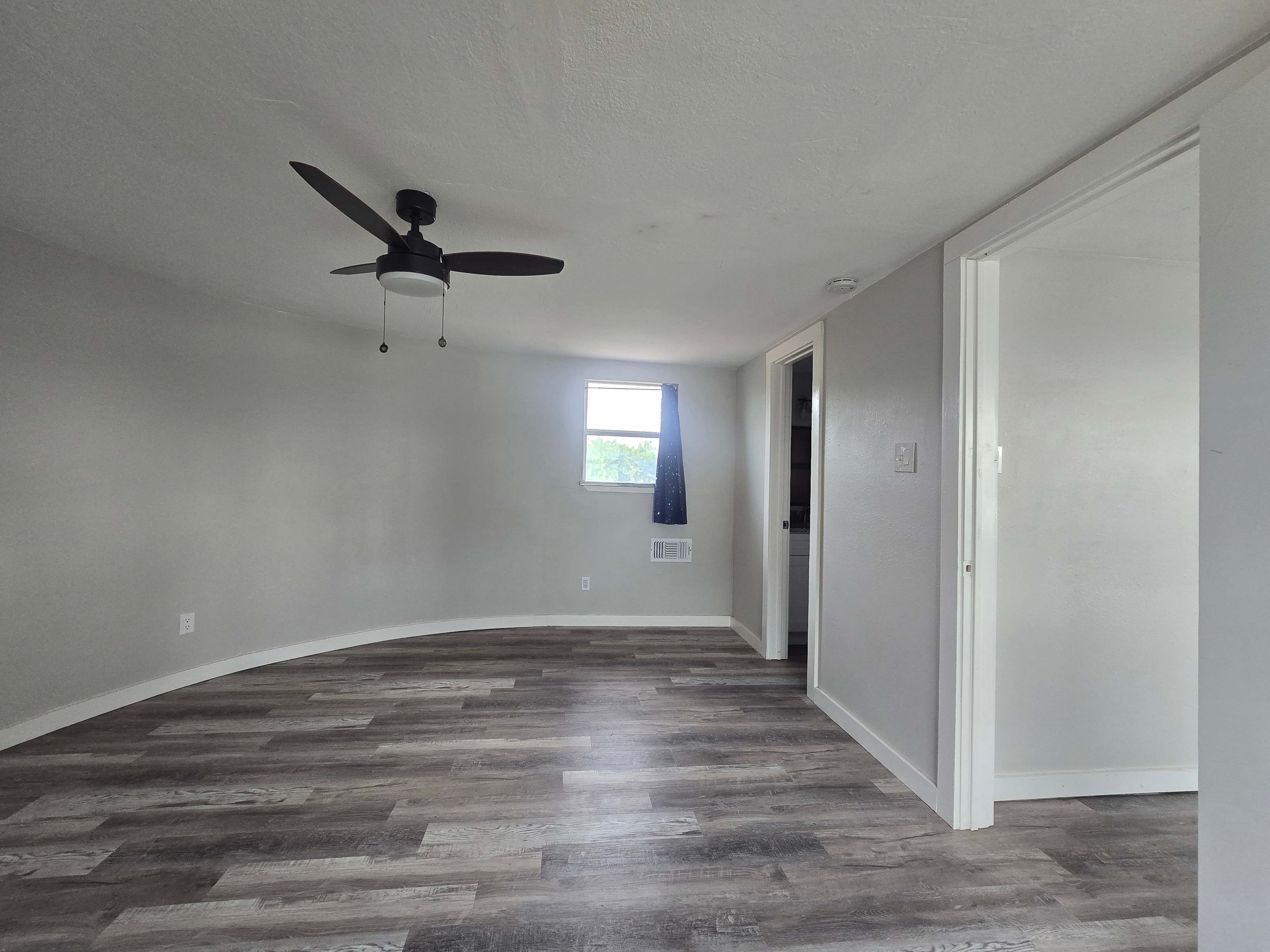 507 S Ostrom Ave photo