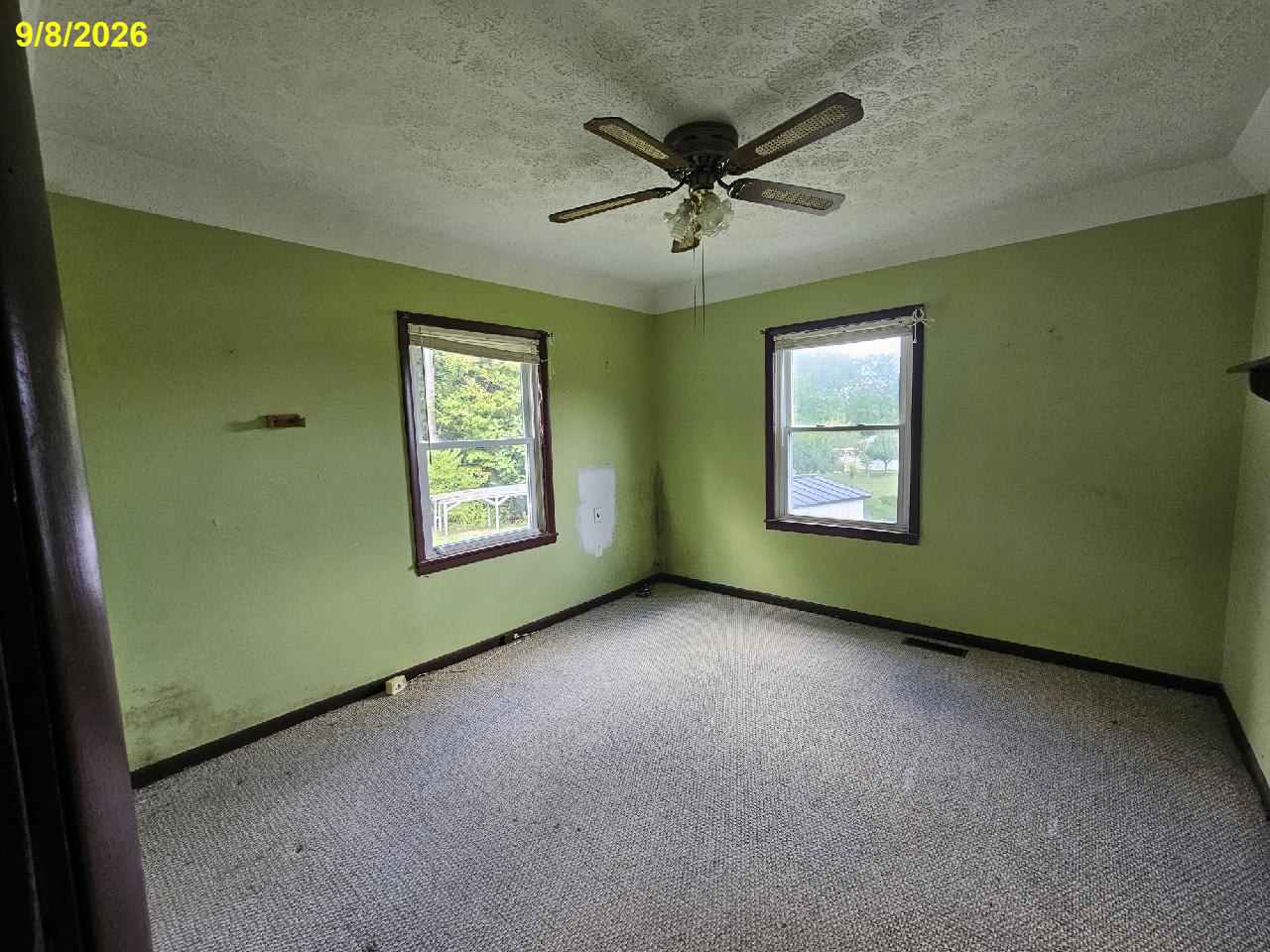 185 Eastview Dr photo