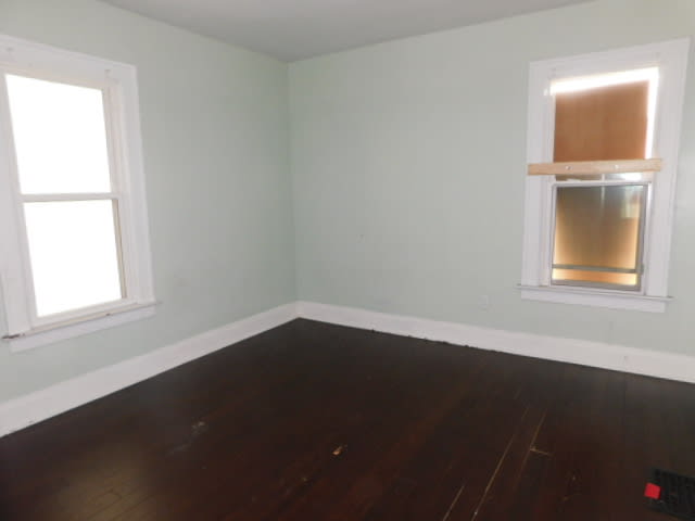 755 Fairwood Ave photo