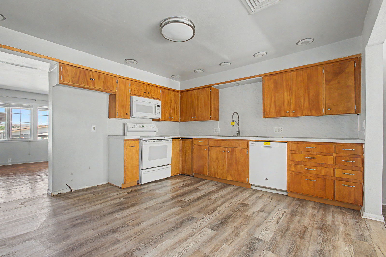 1428 Alder Ave photo