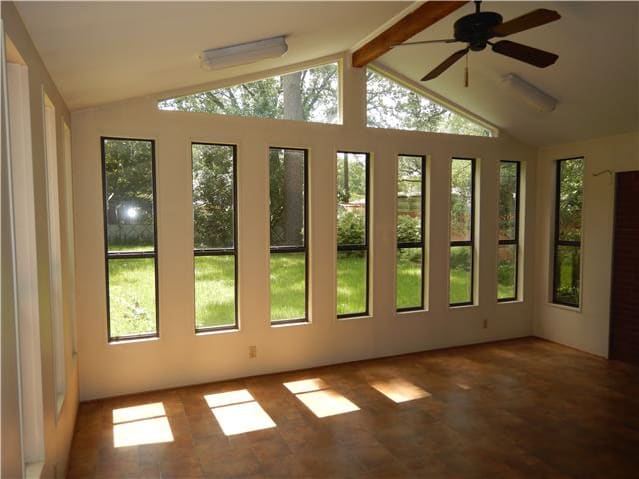 2049 River Rd photo