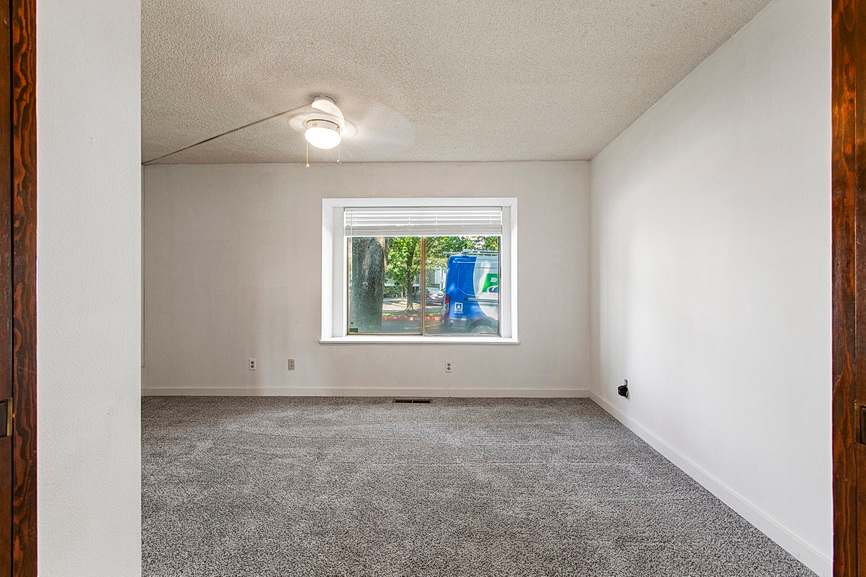 224 N Hayden Bay Dr photo