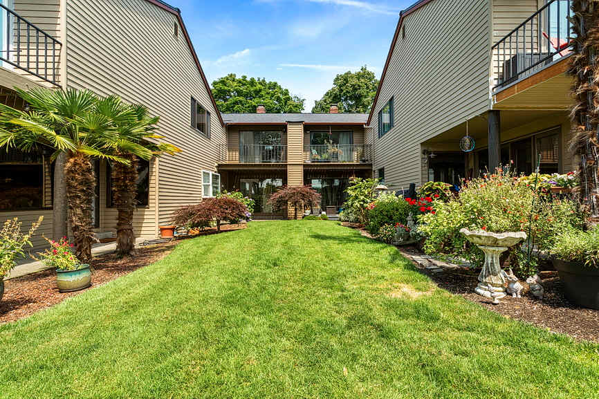 224 N Hayden Bay Dr photo