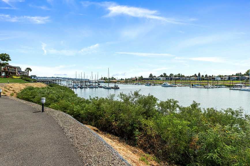 224 N Hayden Bay Dr photo
