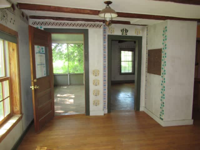 323 Readfield Rd photo