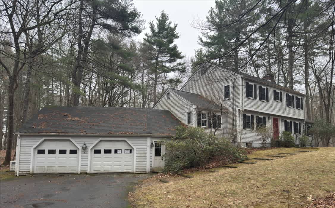 Photograph of 111 Log Hill Rd, Carlisle, MA 01741
