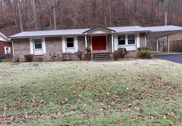 Photograph of 2614 Forest Hills Rd, Forest Hills, KY 41527