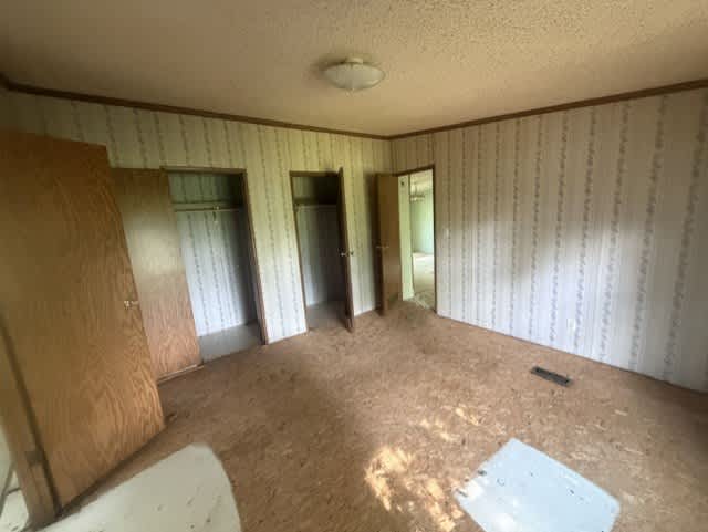 6881 Ne Suburban Dr photo