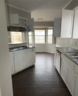 2 Woodcliff Dr photo
