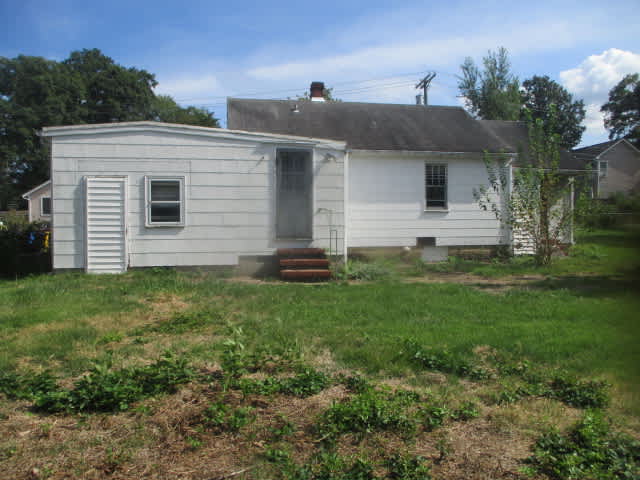 404 Maple NW photo
