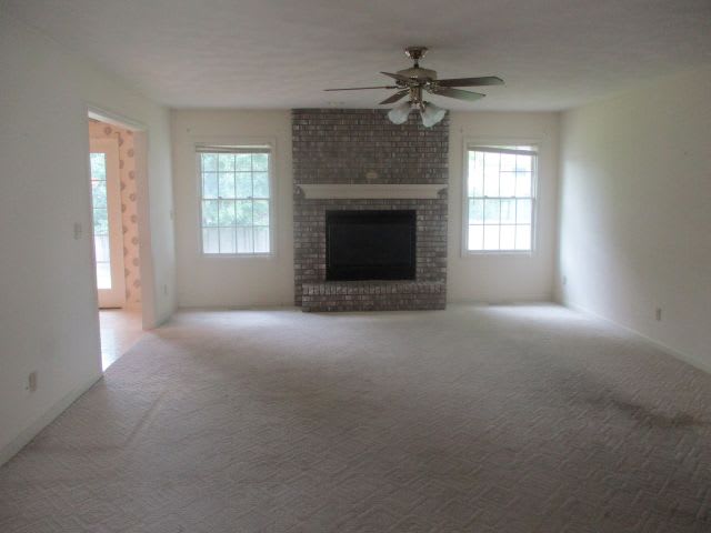 148 Cracklewood Ln photo