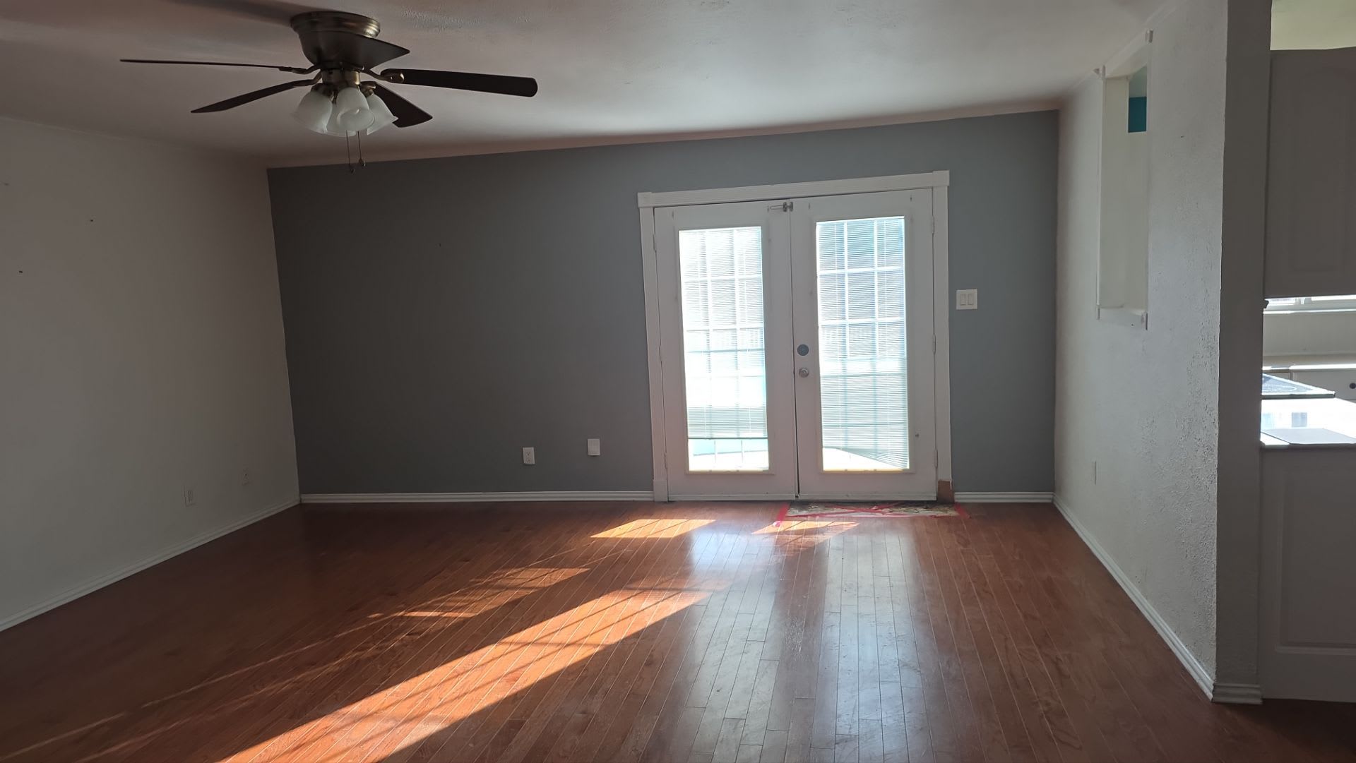 412 Forestwood Dr photo