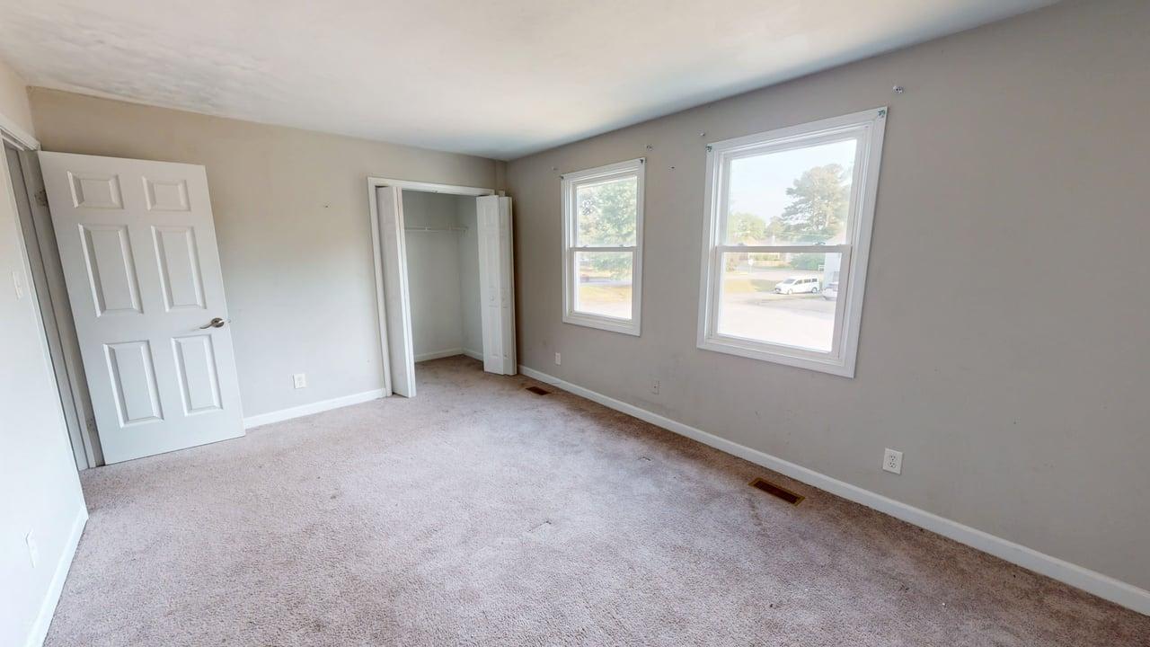 3208 Clover Road E photo