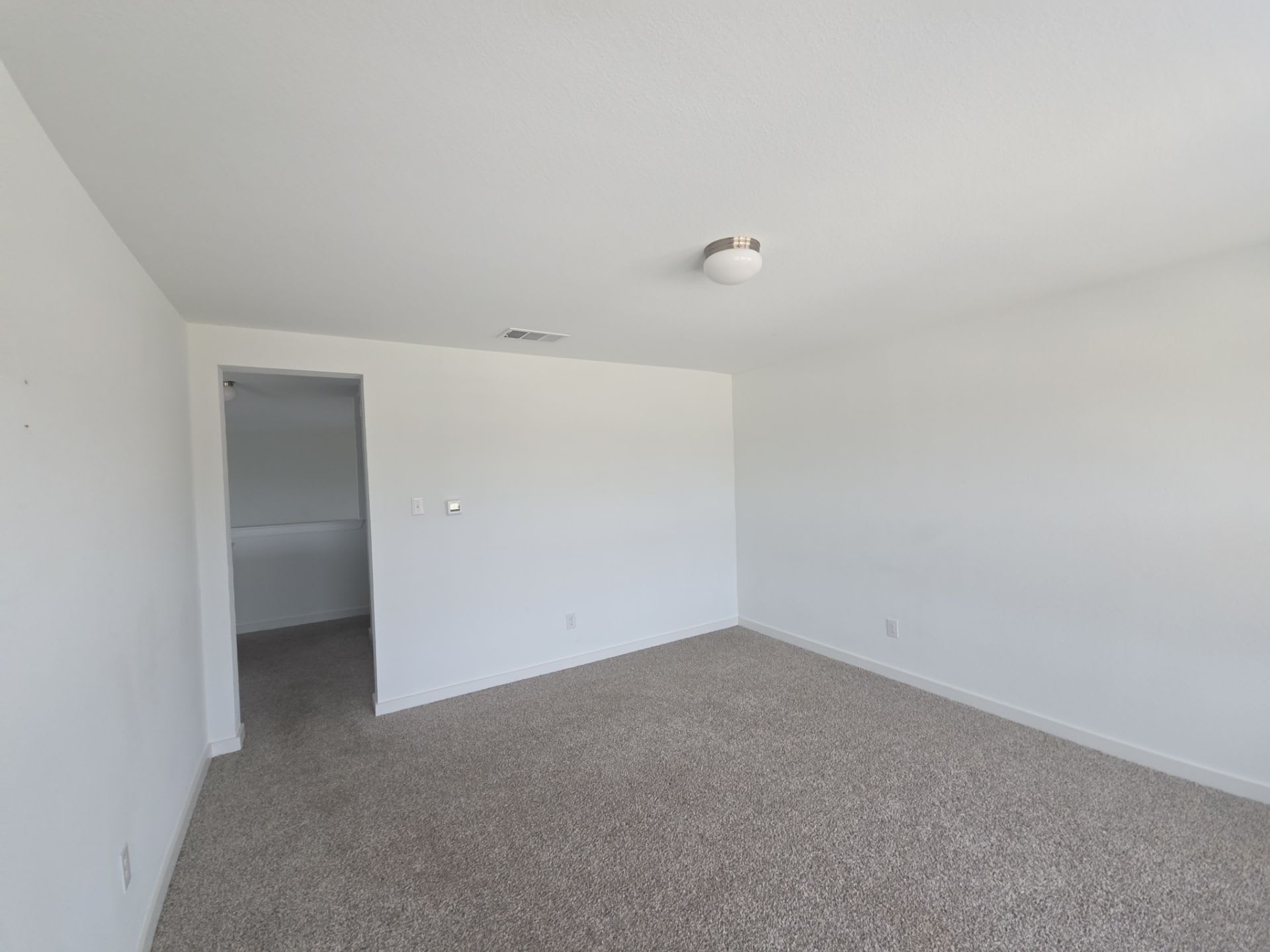 2903 Doggett Dr photo