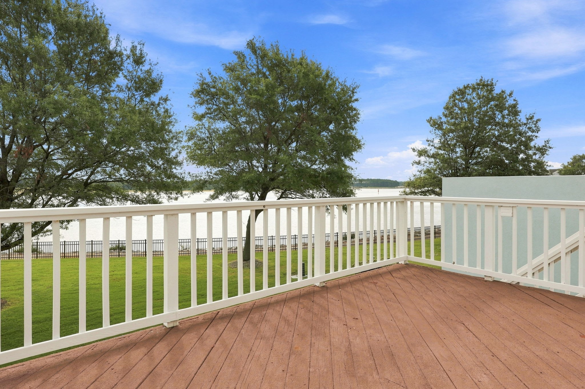 9554 Bay Front Dr photo